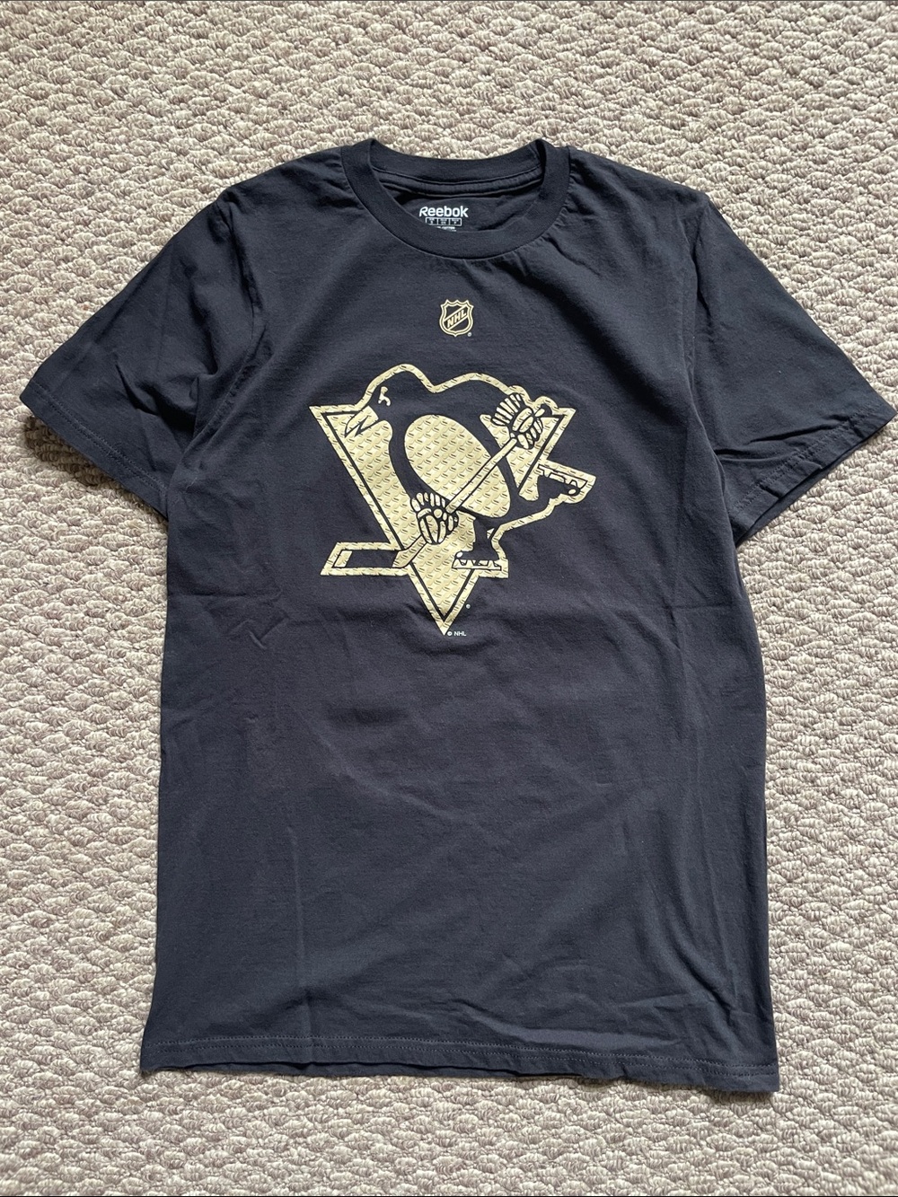 Reebok Pittsburgh Penguins Evgeni Malkin t shirt